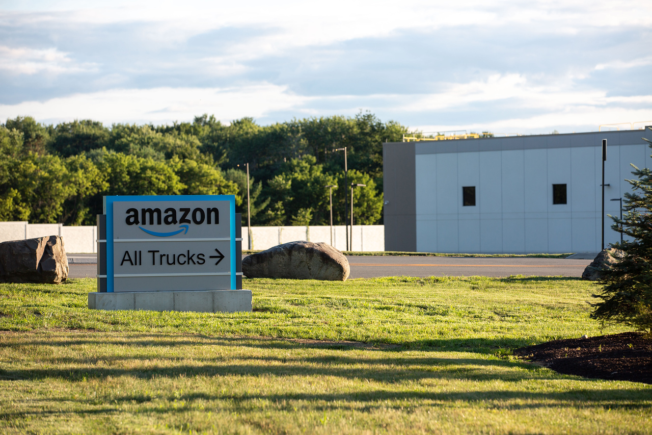 Inside the fight to unionize Amazon’s ALB1 Albany Proper